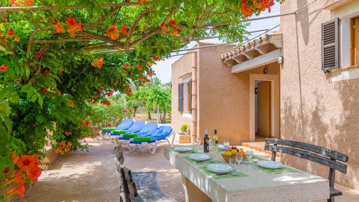 Portopetro House | CAS GENERAL - Chalet with terrace in Porto Petro. Free WiFi