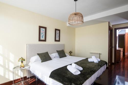 Poo House | Casa 4 habitaciones, playa a 500m