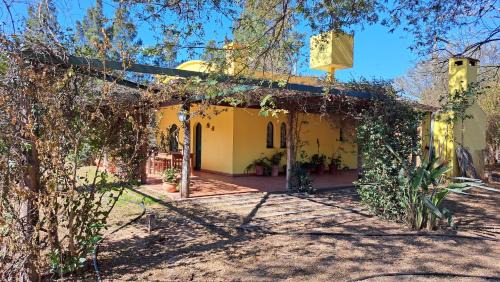 Cerrillos House | Casa Acogedora con Piscina en Cerrillos