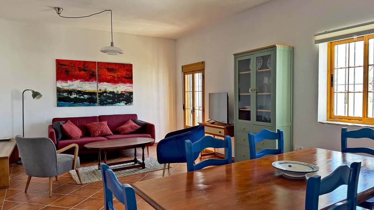 Jerez de la Frontera Old Town Ski Chalet | Casa Alba de Abades - Ole Solutions
