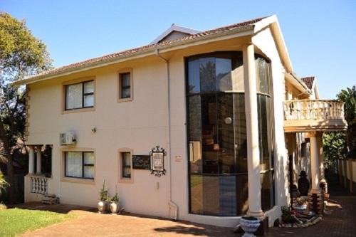 San Lameer House | Casa Alegre Guesthouse