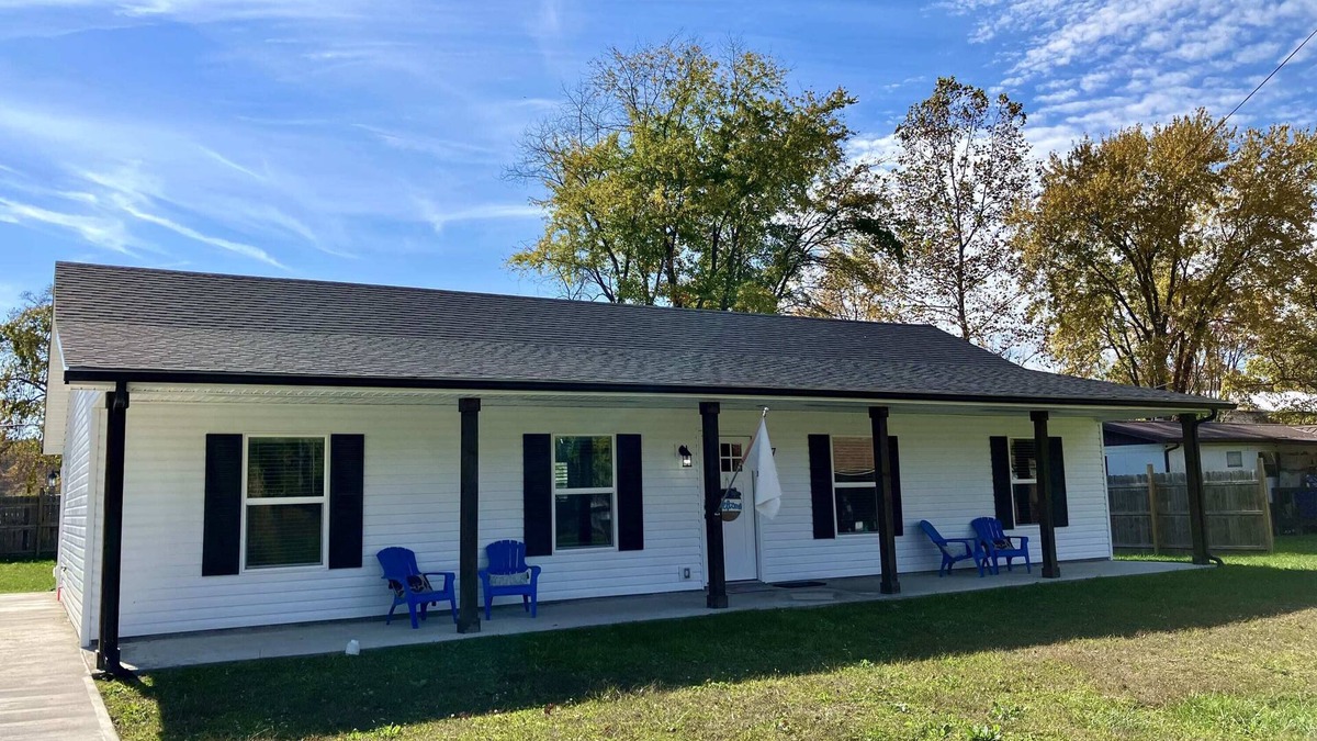 Stanton House | Casa Alegre Summary: