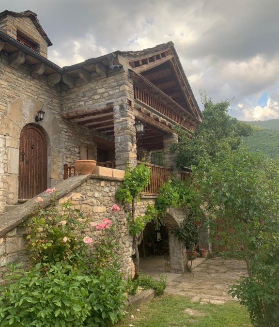 Fiscal House | Casa Alejandra