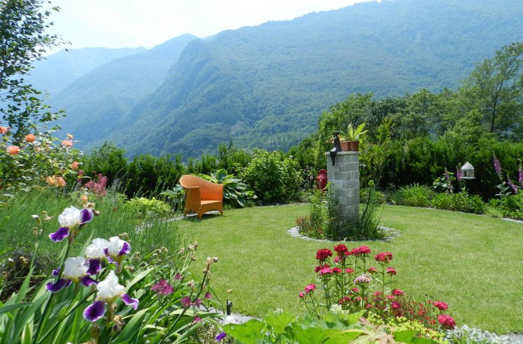 Aurigeno Apartment | CASA ALLA CASCATA House by the Waterfall and Garden of Senses