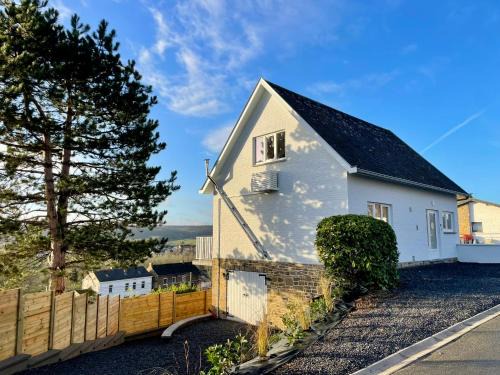 Malonne Villa | Casa Alta