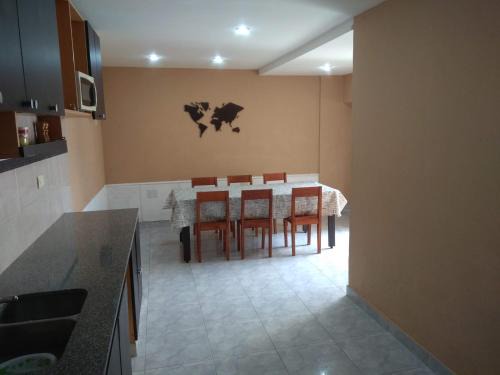 Necochea House | casa amplia, cómoda y céntrica para 5 personas