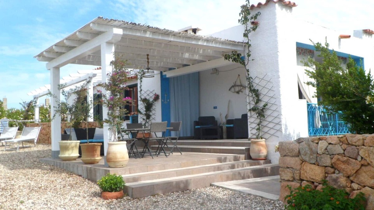 Cala Liberotto House | Casa Anna in Cala Ginepro a few steps from the sea
