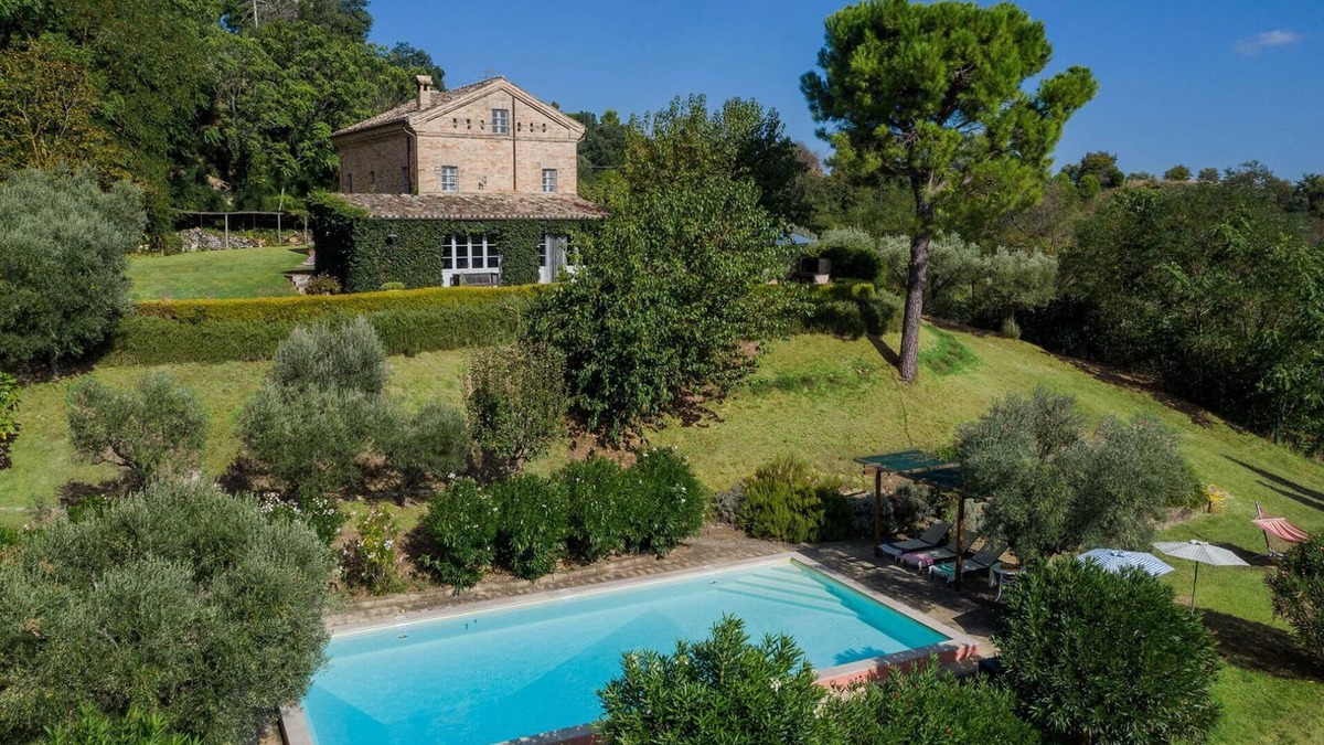 Mogliano Villa | Casa Antonio 8 - Four Bedroom Villa, Sleeps 8