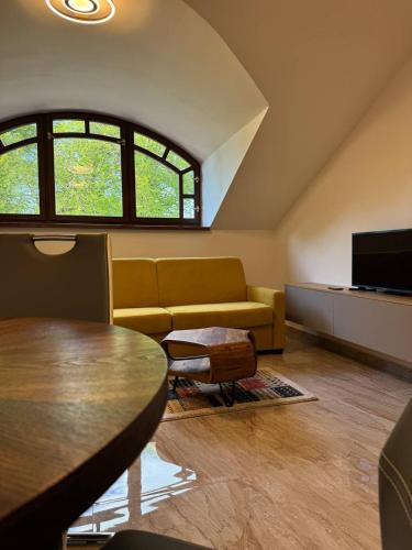Spisska Nova Ves Apartment | Casa Arco