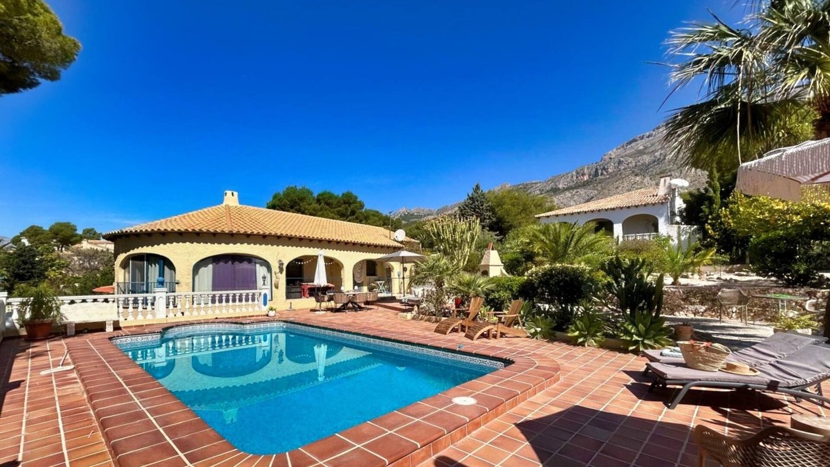 Bernia Villa | Casa Ardilla - Altea, Costa Blanca