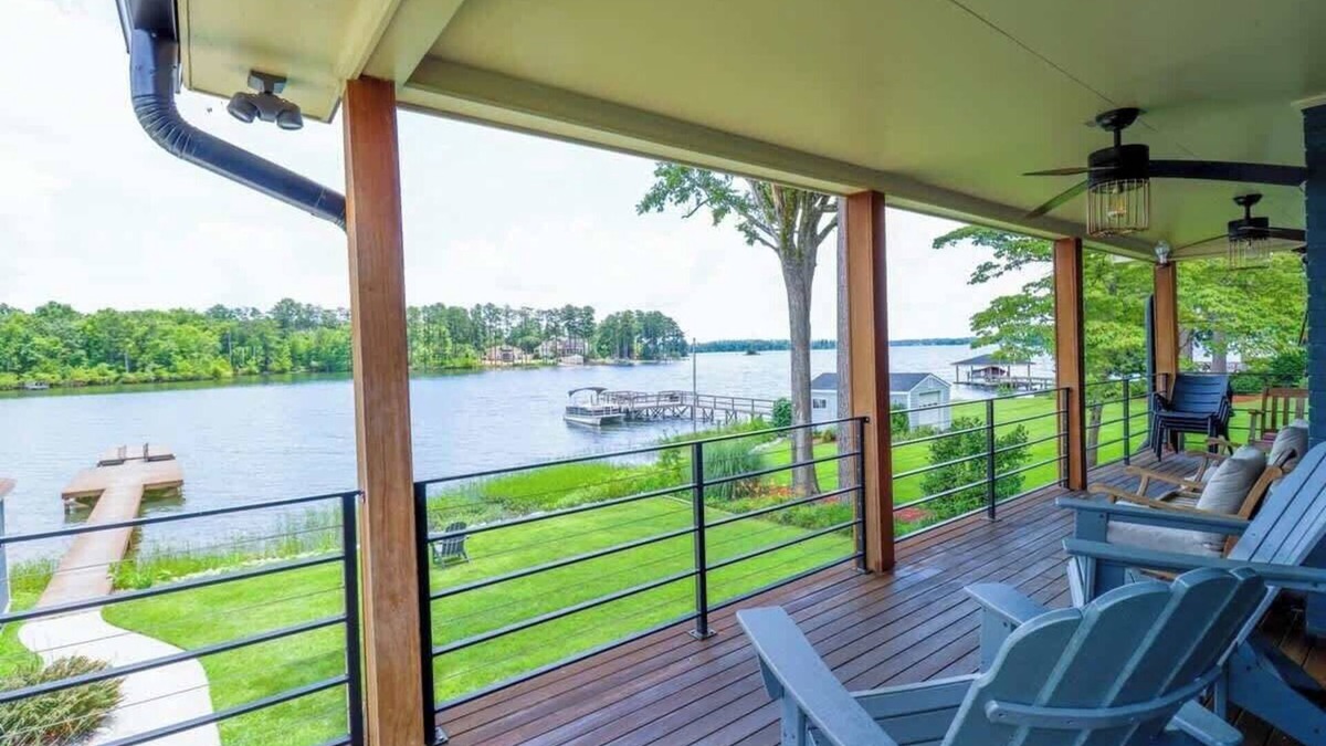 Chapin House | Casa Azul - Lake Murray - Close in - Spa like bath