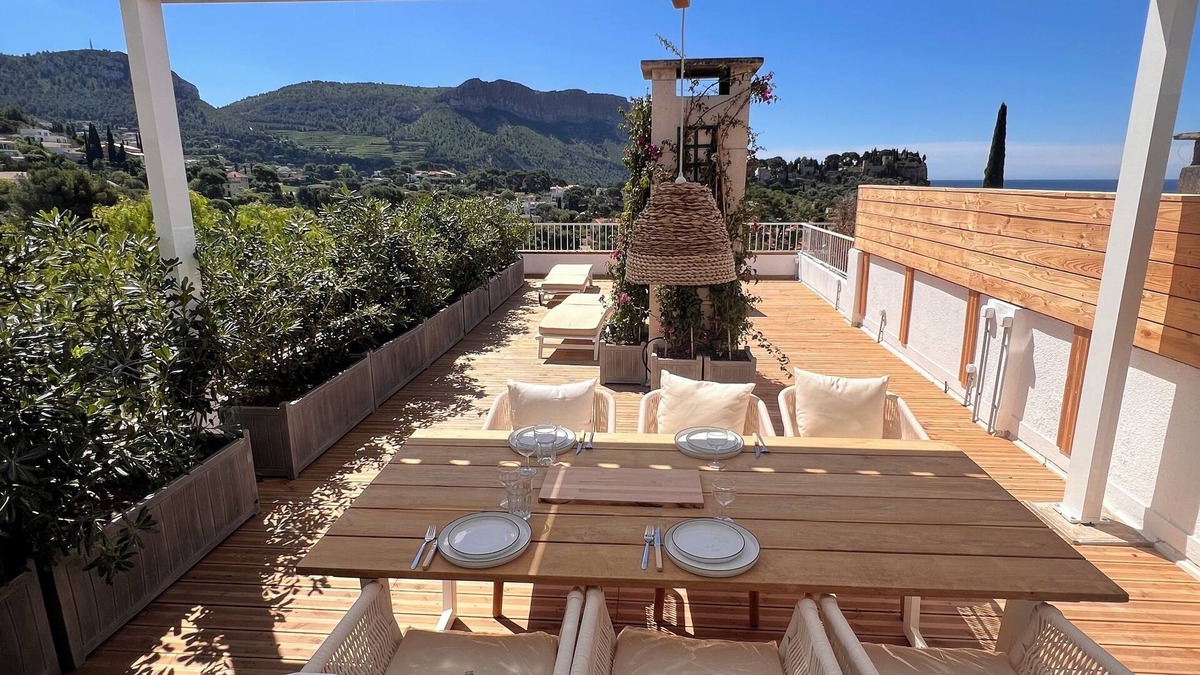 Cassis Apartment | Casa B , Toit Terrace à 5 Minutes de la Plage !