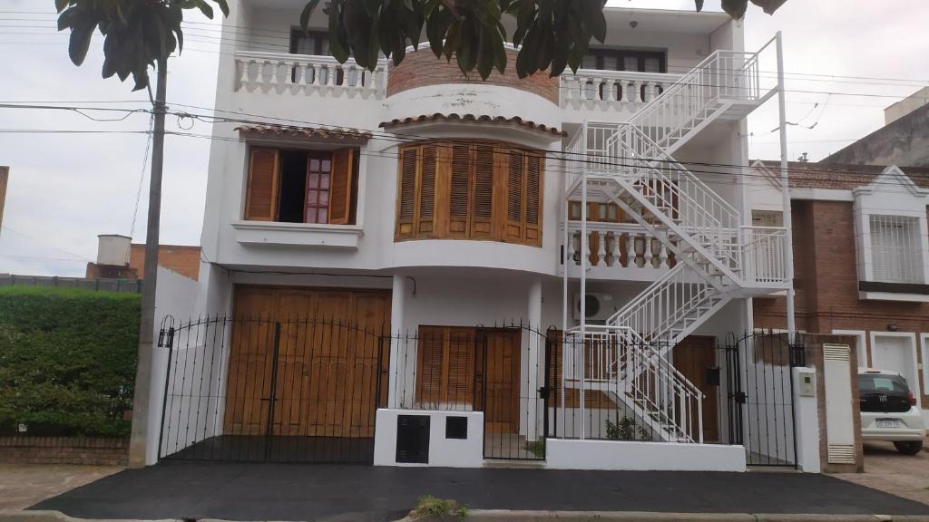 San Salvador de Jujuy Apartment | CASA BLANCA Jujuy