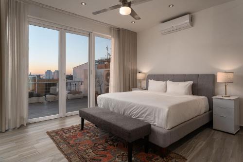 Zona Centro House | Casa Blanca, 2BR Modern Home with Rooftop Views