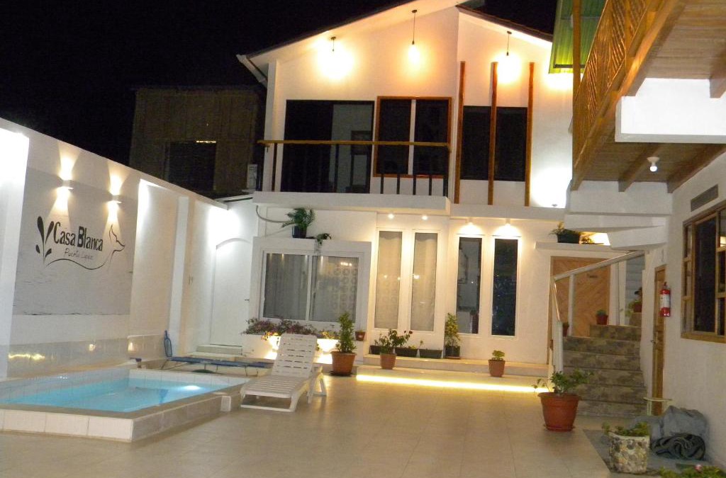 Puerto Lopez Apartment | Casa Blanca Suites