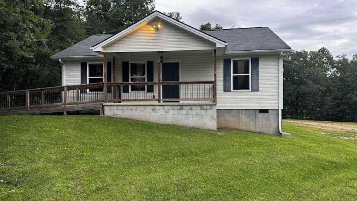 Saint Helens House | Casa Bonita 1block from PMRP