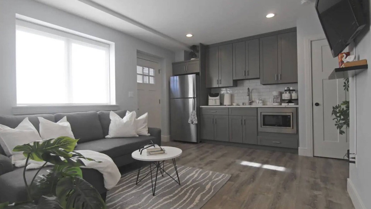 Palisades Park Apartment | Casa Bonita/25 minutes to NYC