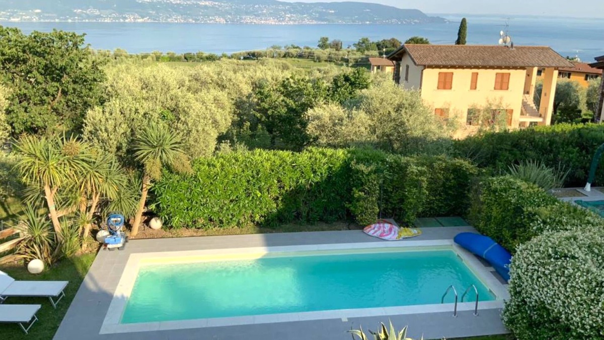 Gaino Apartment | Casa Bougainville Shared Pool & LakeView, Toscolano Maderno, Italy
