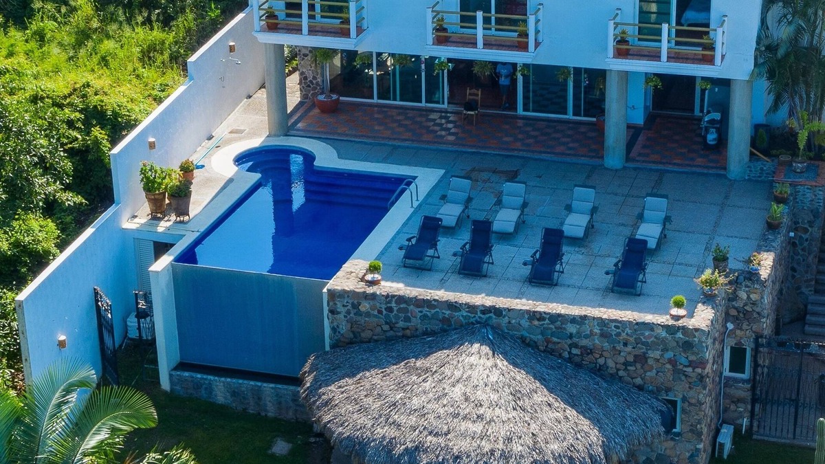 Platanitos House | Casa Bougainvillea