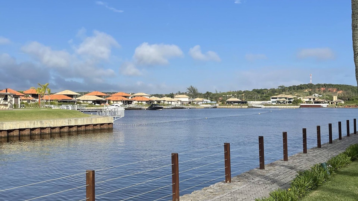 Marina House | Casa em Búzios, de Frente Para o Canal da Marina. Em um Condomínio Aconchegante!