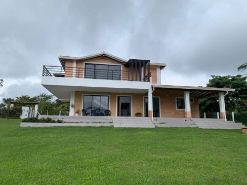 Piedecuesta House | Casa Campestre Altamira