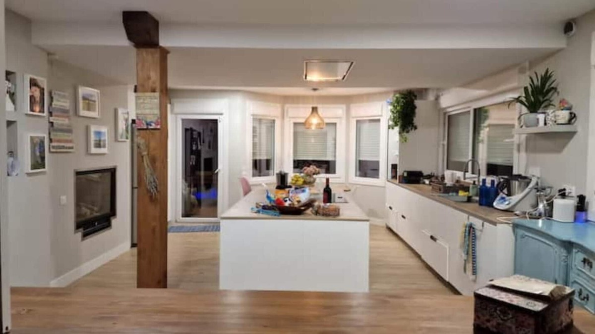 Llinars del Valles House | Casa Canadiense