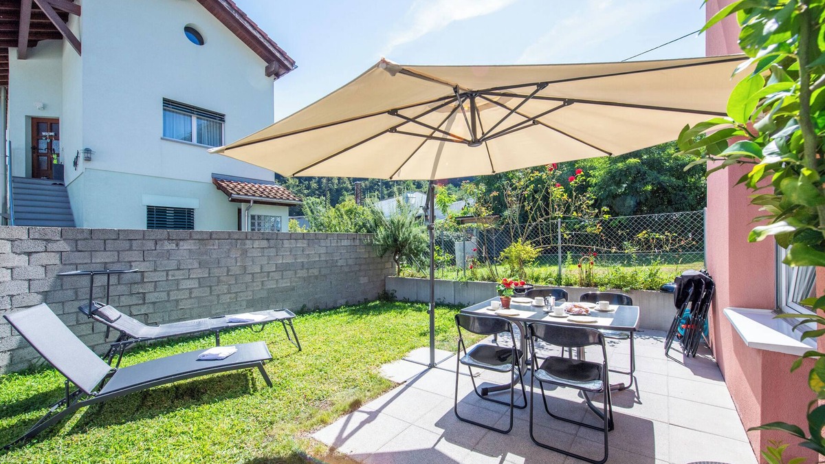 Losone House | Casa Carolina 2, Losone, Switzerland