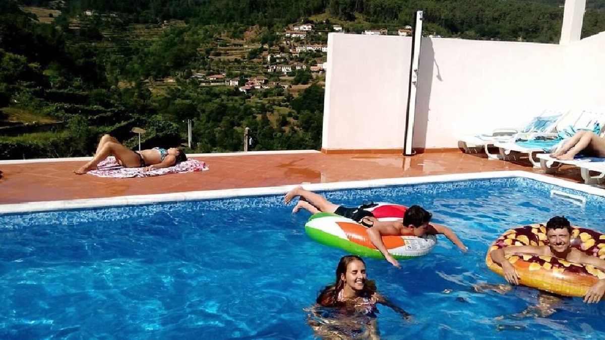 Castro Daire Cottage | Casa Carolina - Country House