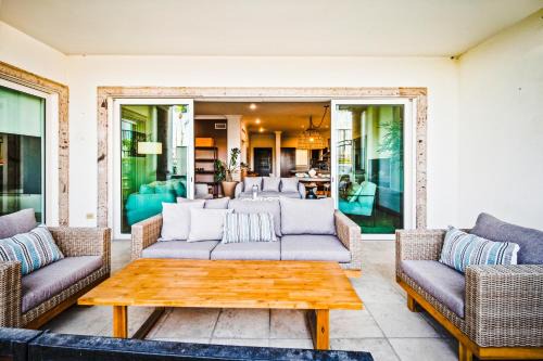 El Medano Ejidal Apartment | Casa Cascada- Poolside Retreat, Minutes from Beach!