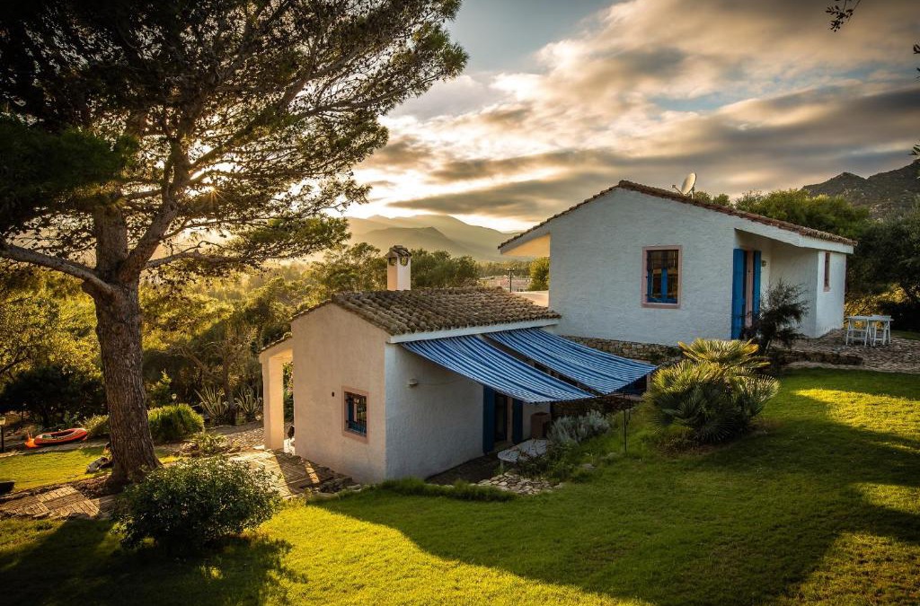Sant'Elmo Villa | Casa Casciu La collina sul mare
