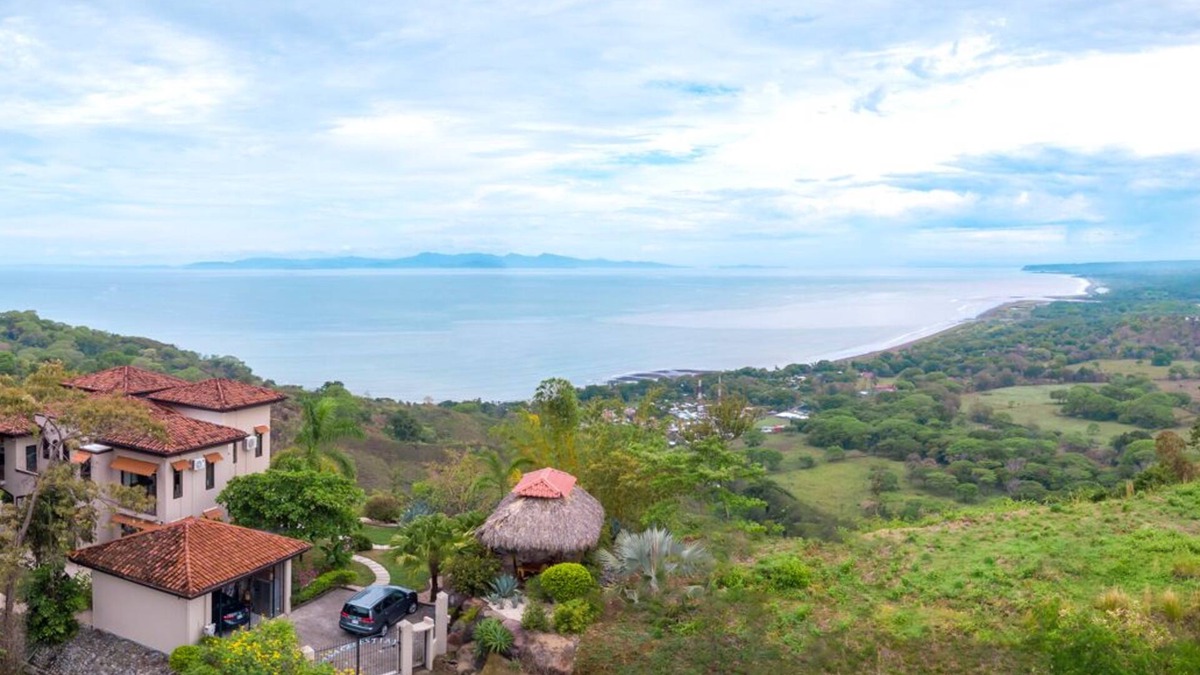 Camaronal Villa | Casa Celestial - Unparalleled Setting Near Herradurra, Jaco and Hermosa