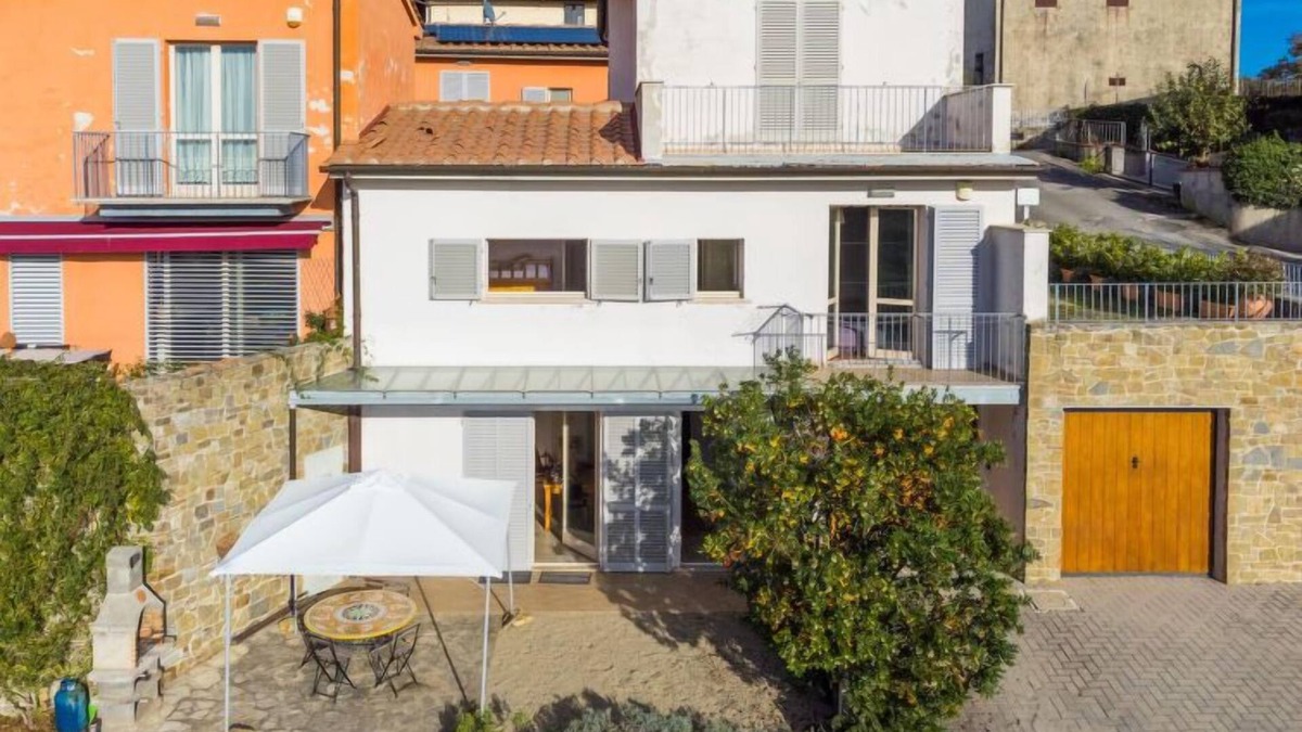 Castellina in Chianti House | Casa Chiara by Interhome
