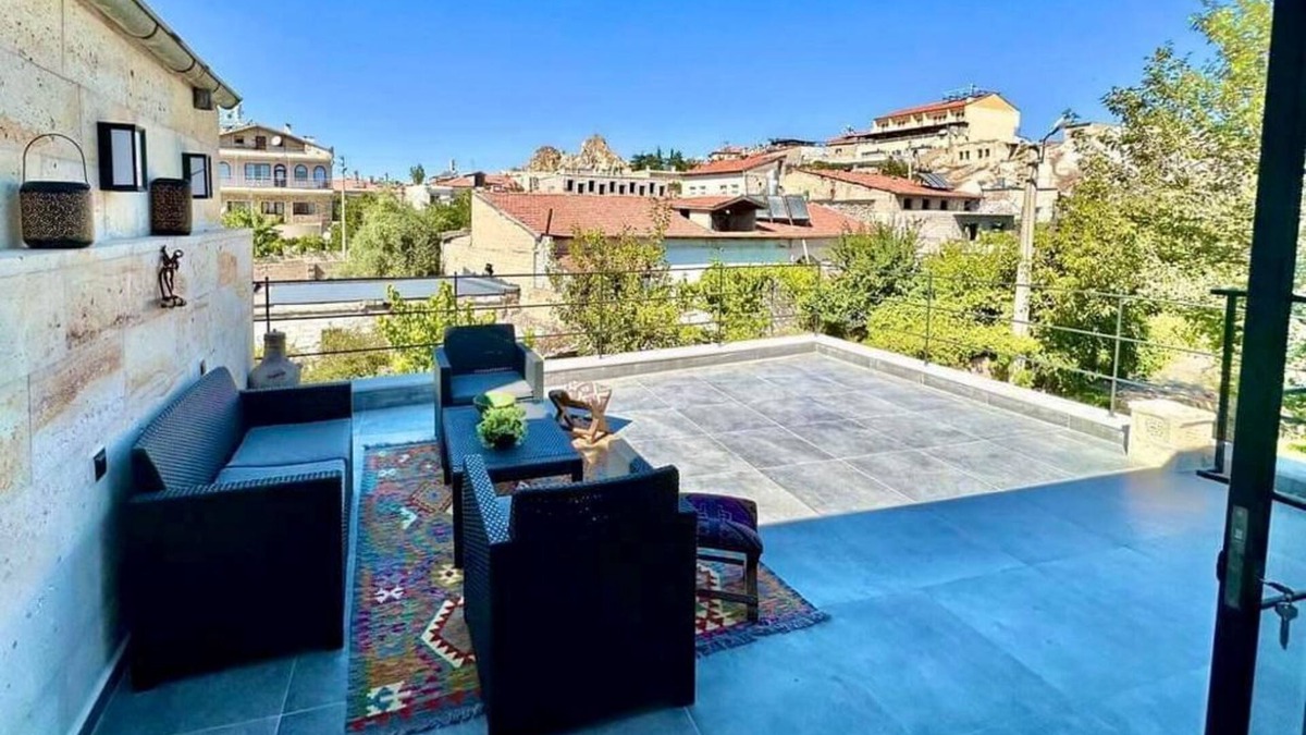 Ortahisar House | Casa Chilai - Dublex Stone Apartment with Terrace