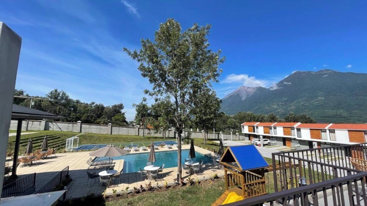 Ciudad Vieja Ski Chalet | Casa Cielo – Relax, Recharge, and Discover Antigua