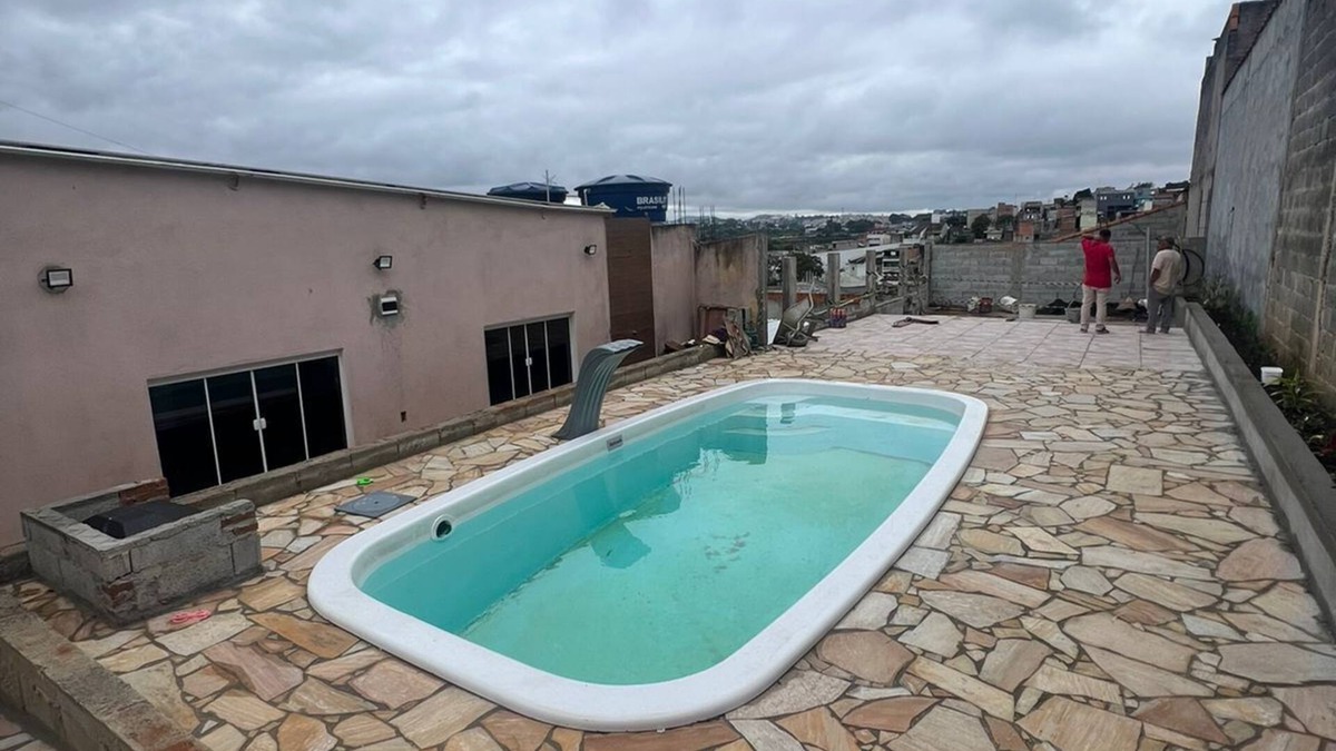 Itaquaquecetuba House | Casa com Piscina Para Eventos