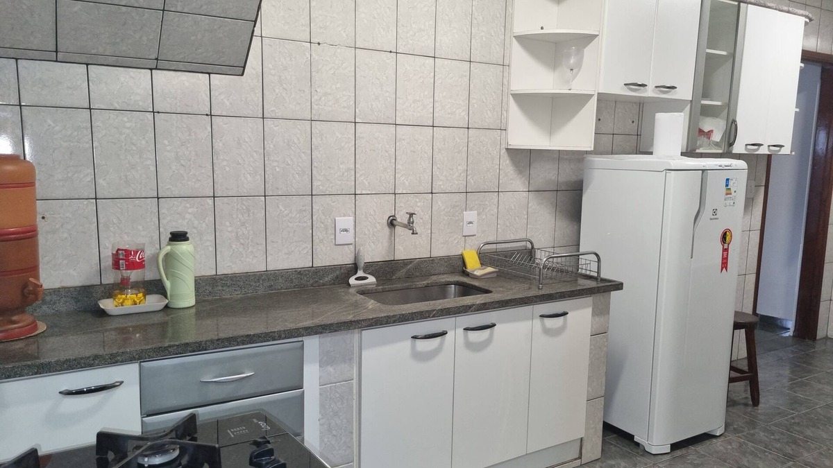 Regiao Urbana Homogenea VI House | Casa ,com uma Suite,sala de Estar,cozinha Garagem