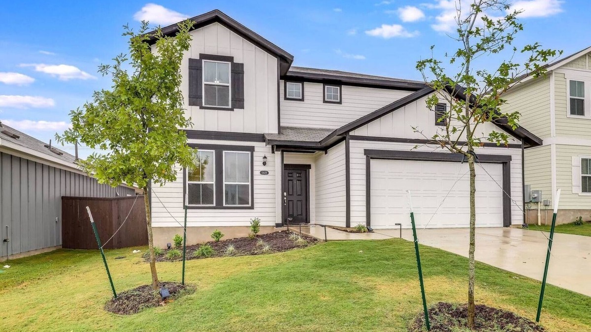 Travis County House | Casa Comano – 5BR Comfort & Media Lounges | EV+