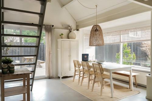 Noordwijkerhout House | -Casa Como- nabij het meer, restaurants & keukenhof