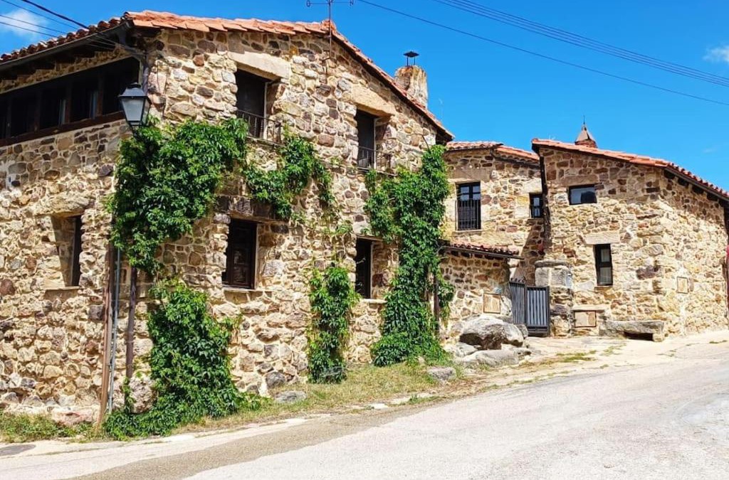 El Quintanarejo House | Casa con encanto LagunaNegra y Urbion