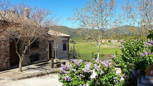 Navas de Estena House | Casa con piscina en Parque Nacional de Cabañeros