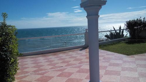 El Faro House | Casa con vistas maravillosas al mar 1