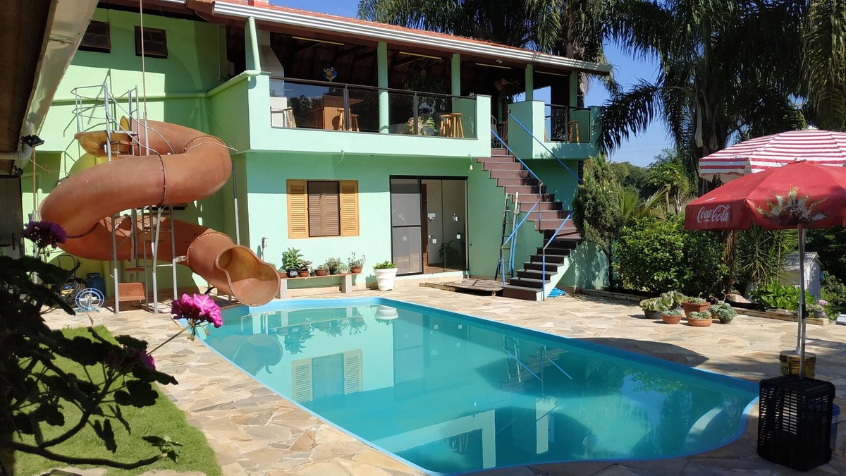 Batatuba Cabin | Casa Cond Fechado c/ Churrasqueira, Piscina, Toboágua e Parquinho