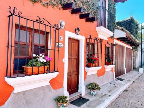 Jocotenango Bed & Breakfast | Casa Corazon GT - Bed & Breakfast