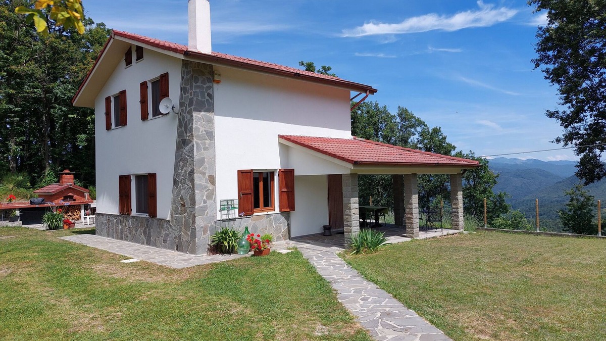 Maissana House | Casa Cossi near Cinque Terre with private pool