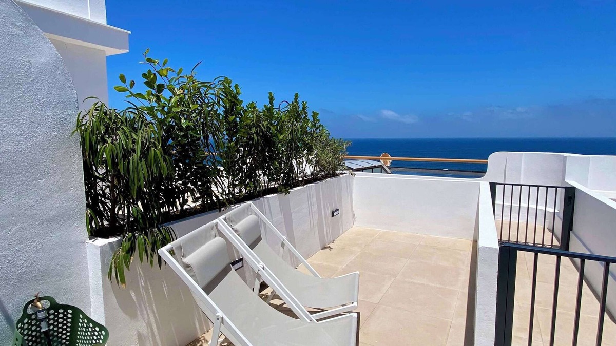 Bajamar Apartment | Casa Costa 1. A Pocos Metros de las Piscinas Naturales de Bajamar