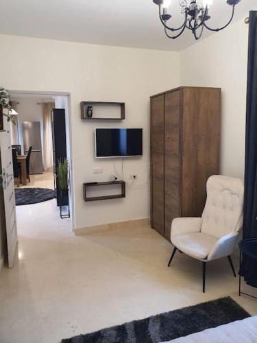 Pantelimon House | Casa cu flori