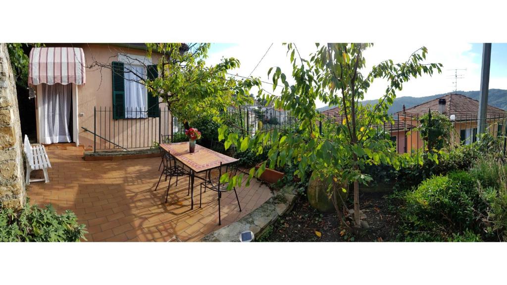 Pietrabruna House | Casa Dalia