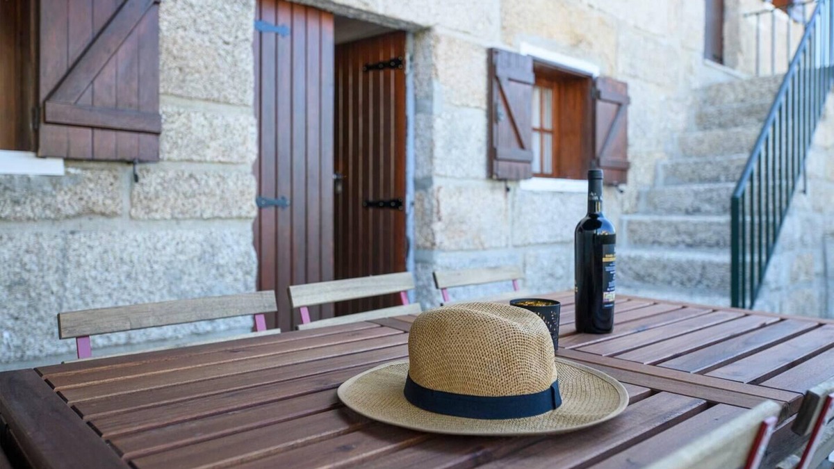Amarante House | Casa Das Caneiroas Lovely 2-Bed House in Amarante