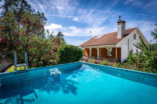 Fornelos House | Casa Das Fontes Ponte de Lima Jaccuzzi and Pool