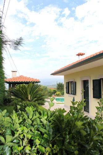 Molares House | Casa das Leiras - Mondim de Basto